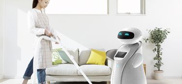 智能家居新篇章 海尔哇喔家庭服务机器人工业设计解析